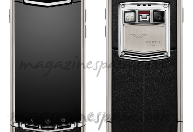 El Vertu Ti ya es oficial con un precio de 7.900 euros