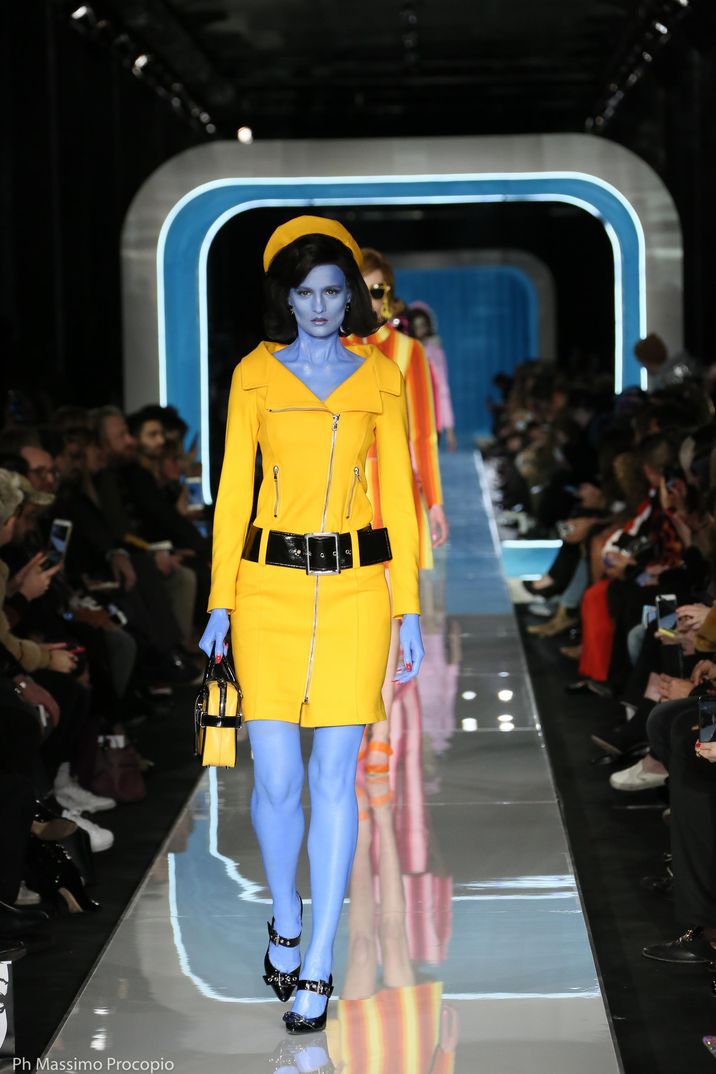 Milan Fashion Week: Moschino Otoño-Invierno 2018/2019 