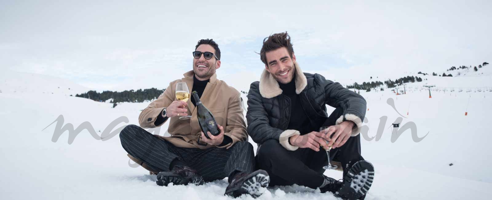 Miguel Ángel Silvestre y Jon Kortajarena se divierten en la nieve