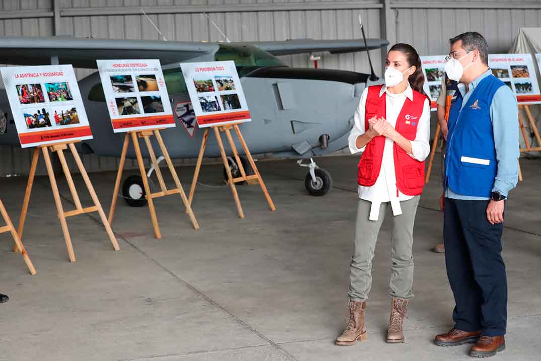 Reina Letizia - Visita humanitaria Honduras © Casa S.M. El Rey