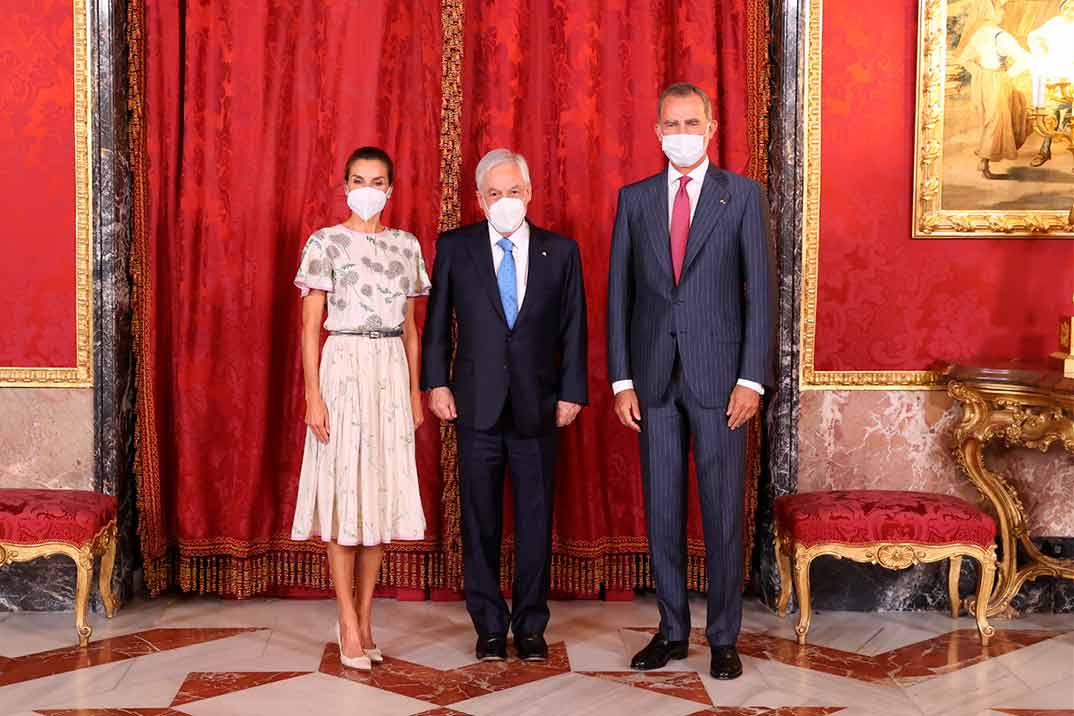 Reyes Felipe y Letizia con el Presidente de la República de Chile © Casa S.M. El Rey
