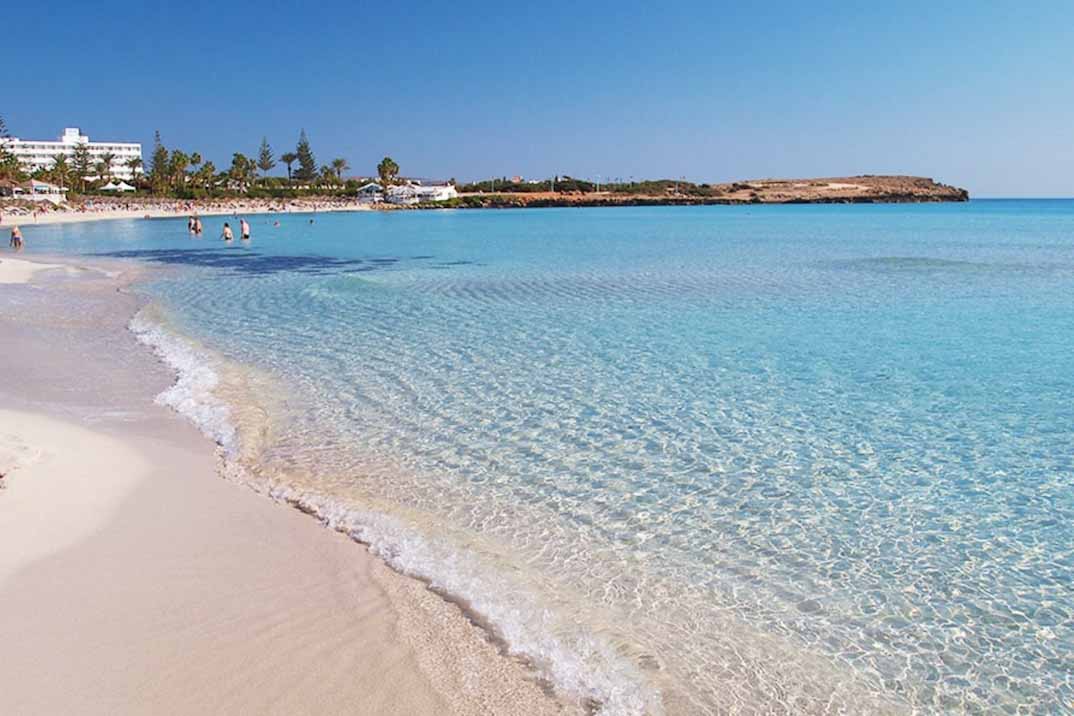 Chipre ayia napa nissi beach