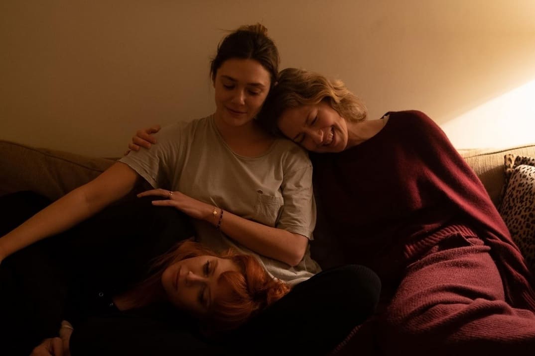 “Las tres hijas”, con Elizabeth Olsen – Primeras imágenes y fecha de estreno en Netflix