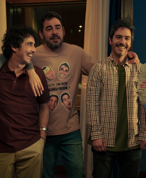 “Hotel Bitcoin” con Alejo Sauras y Marta Hazas – Estreno en cines