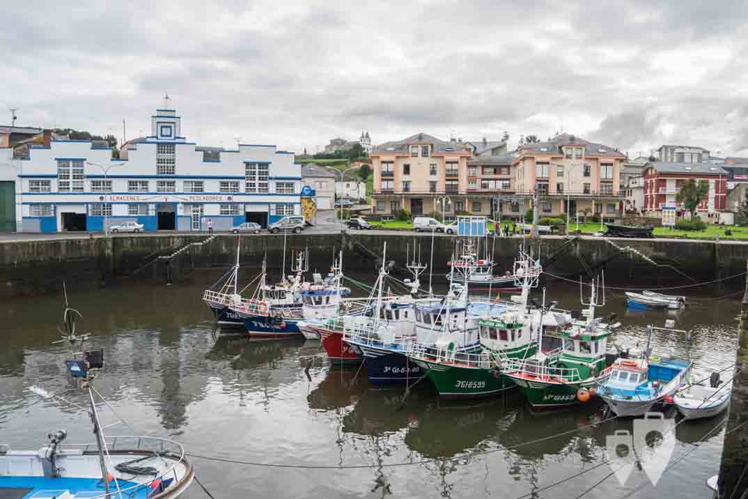 Luarca-puerto-de-vega