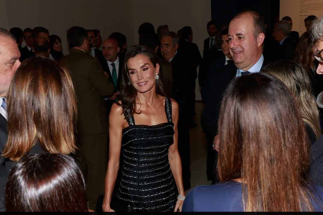 Los detalles del estilismo de la reina Letizia en la ceremonia de los Premios Planeta 2024