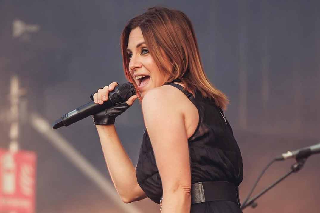 Leire Martínez trabaja en un nuevo proyecto tras su salida de ‘La Oreja de Van Gogh’