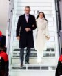 El impecable look blanco que ha lucido la reina Letizia en su llegada a Italia