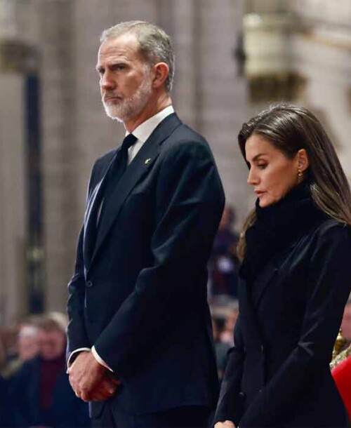 Los Reyes de España muestran su apoyo y consuelo a las familias de las víctimas de la DANA durante el funeral en Valencia