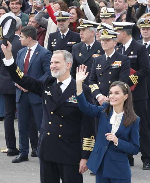 El look que ha lucido la reina Letizia para despedir a su hija, la Princesa Leonor