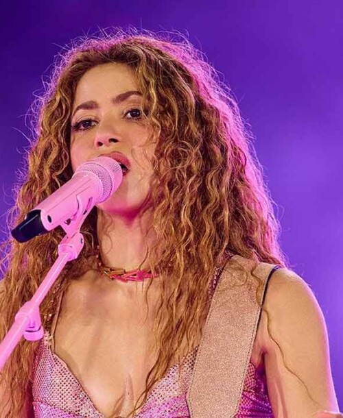 Shakira es ingresada de urgencia y suspende su concierto en Lima