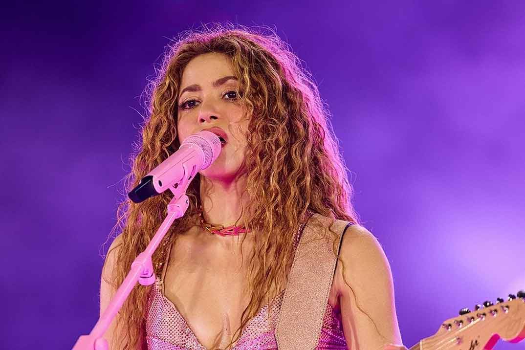 Shakira es ingresada de urgencia y suspende su concierto en Lima