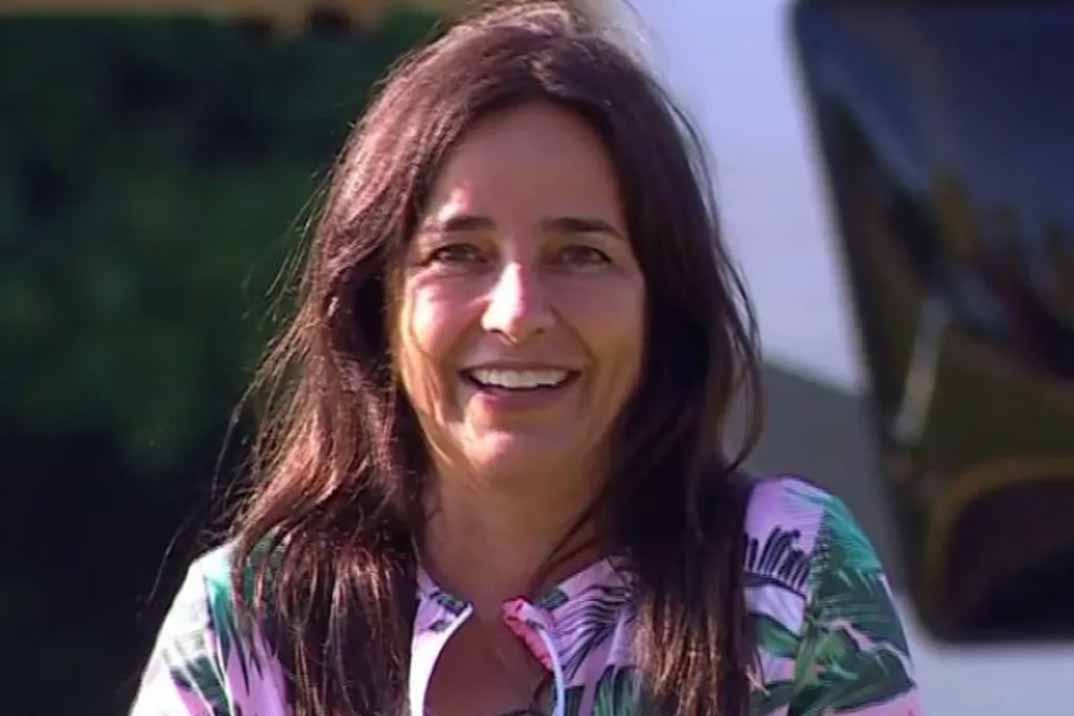 Carmen Alcayde se une a ‘Supervivientes 2025’ con un salto cargado de emociones