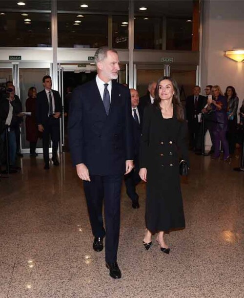 El vestido que la Reina Letizia rescató del barro en la DANA y su increíble historia