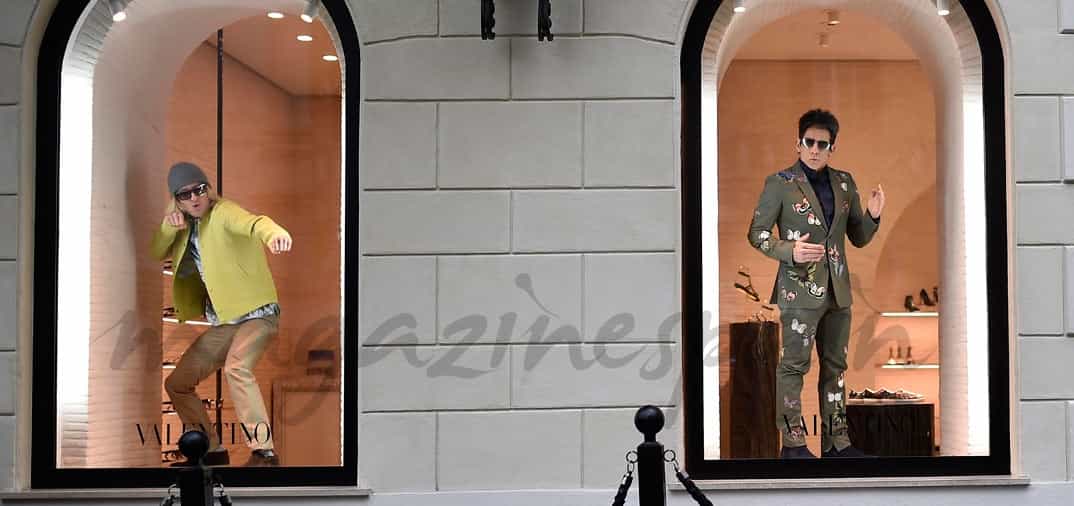 Ben Stiller y Owen Wilson, divertidos maniquíes en el escaparate de Valentino