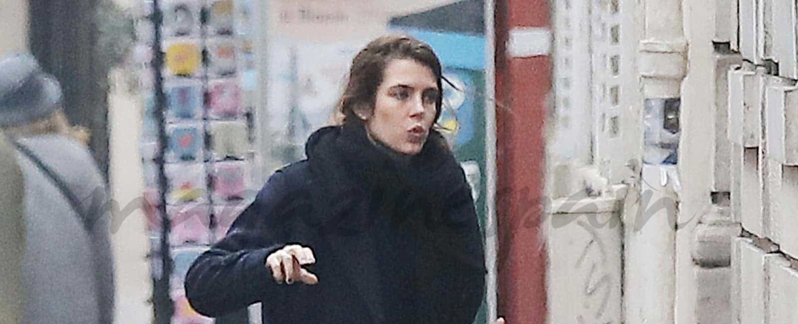 Carlota Casiraghi, su nueva vida en París con su hijo Raphael