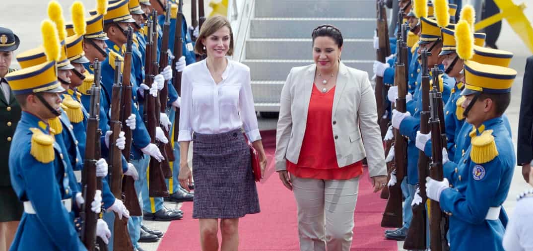 La reina Letizia llega a Honduras