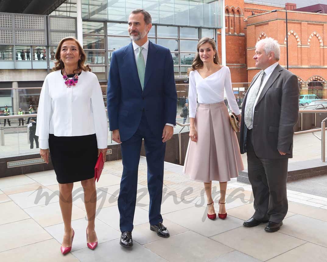 Los Reyes visitan el Instituto Francis Crick